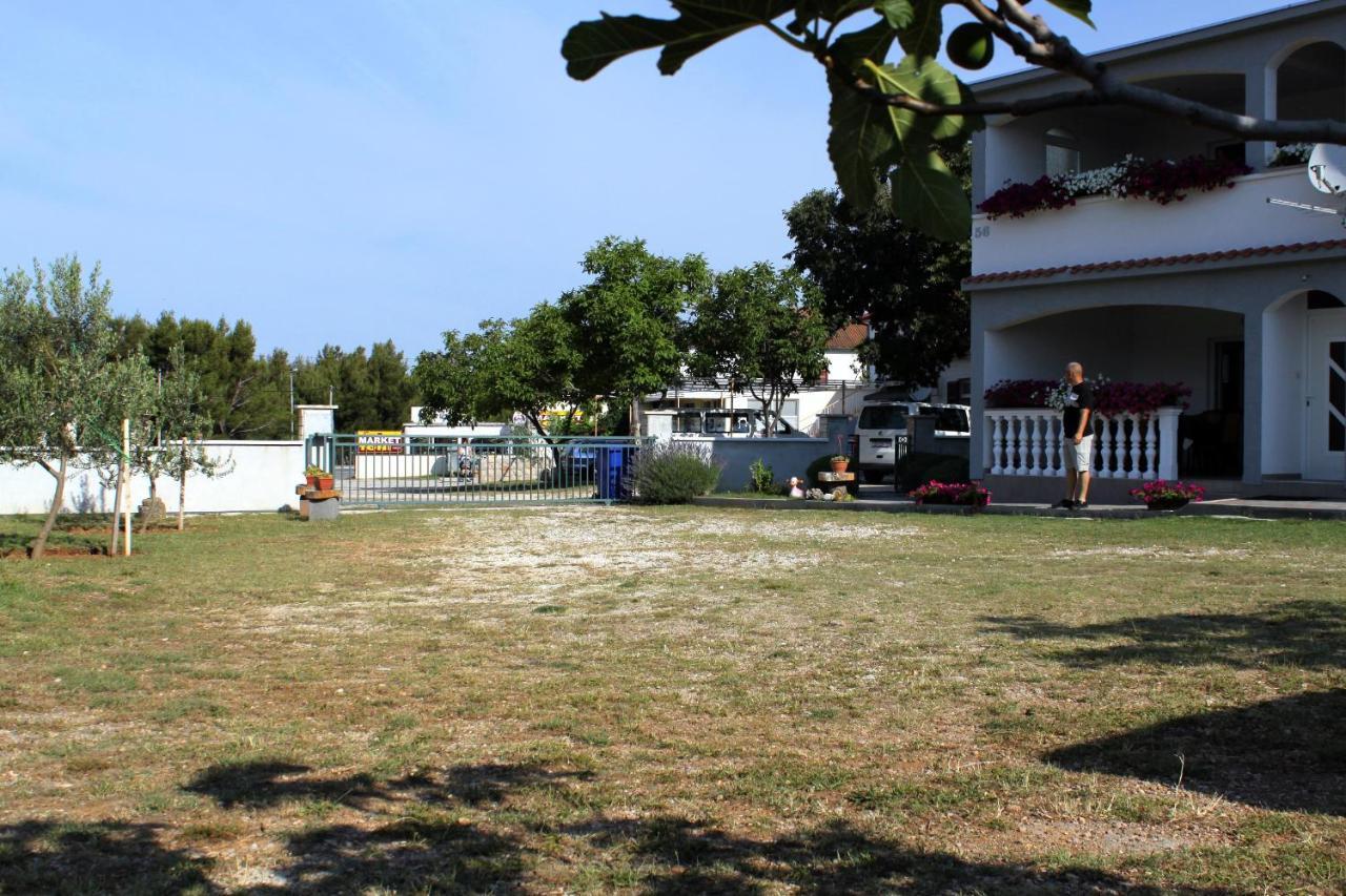 Apartments With A Parking Space Seline, Paklenica - 6603 Starigrad Paklenica Extérieur photo