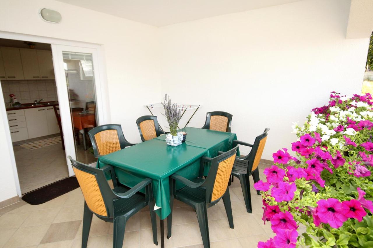 Apartments With A Parking Space Seline, Paklenica - 6603 Starigrad Paklenica Extérieur photo