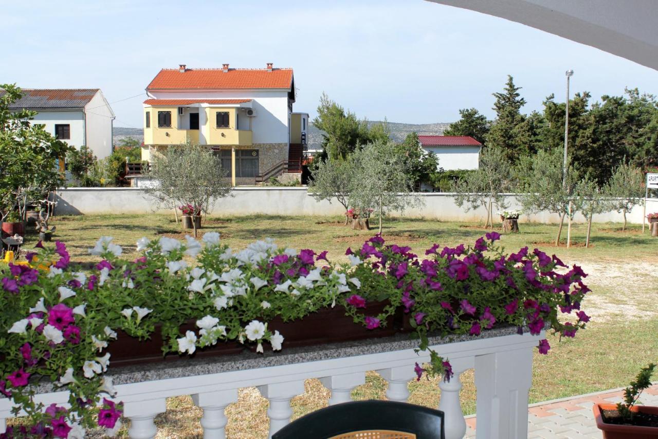 Apartments With A Parking Space Seline, Paklenica - 6603 Starigrad Paklenica Extérieur photo